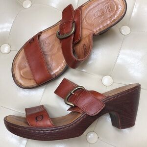 Born genuine leather sandal slide size 9 platform